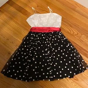Un Deux Trois Girl’s Dress Size 10